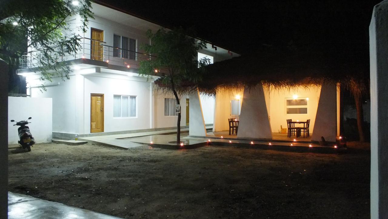 D'Villa Garden House Jaffna Buitenkant foto