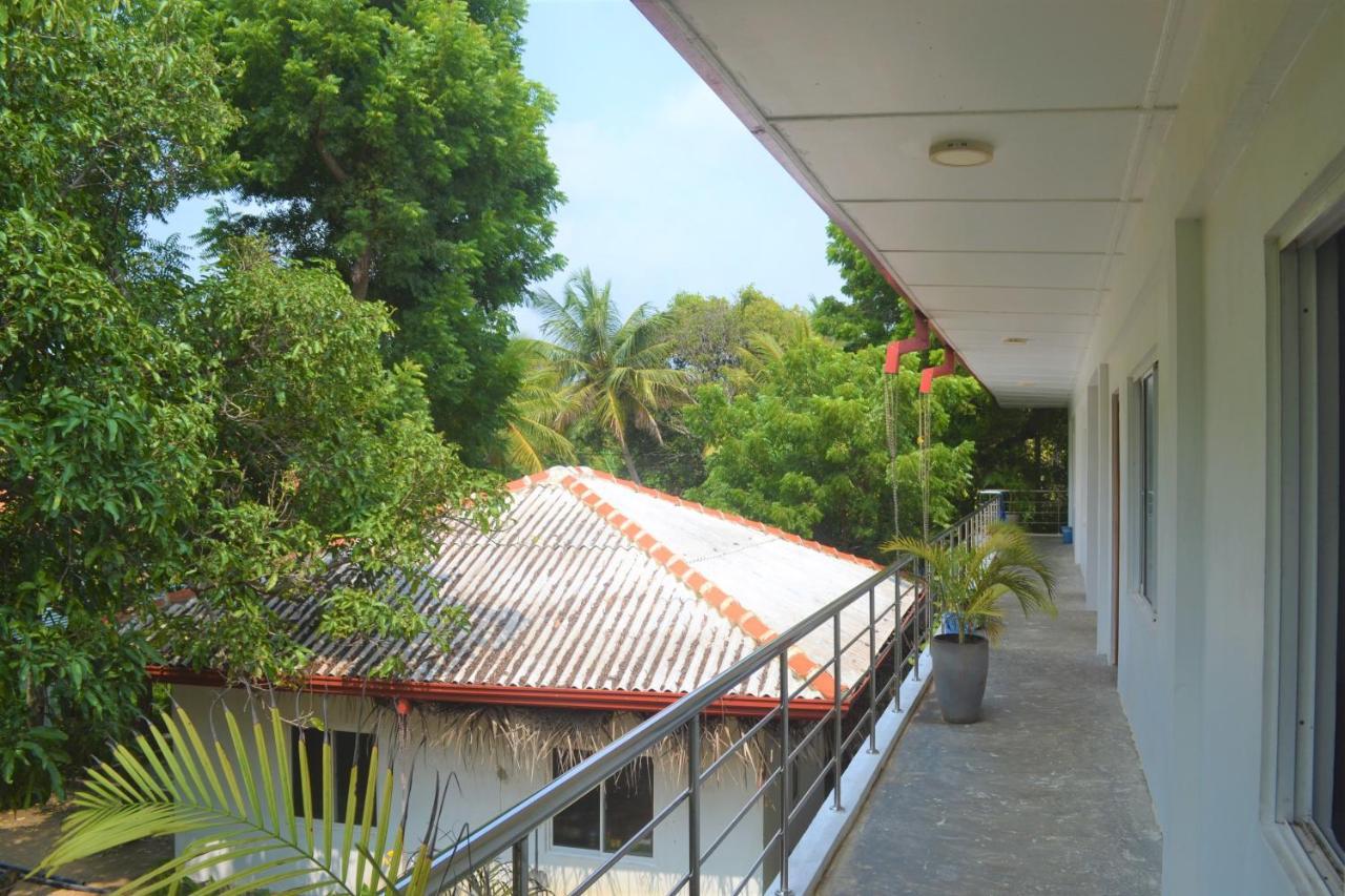 D'Villa Garden House Jaffna Buitenkant foto
